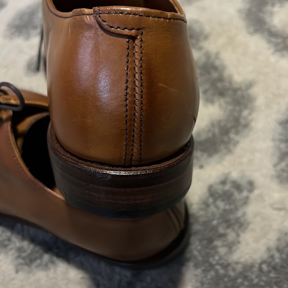 Allen Edmonds Mackenzie leather dress shoes